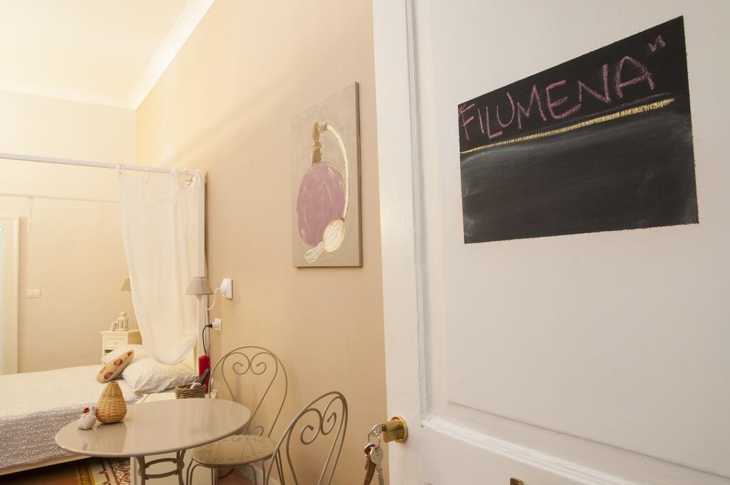 Napul'Art Bed & Breakfast Napoli Phòng bức ảnh