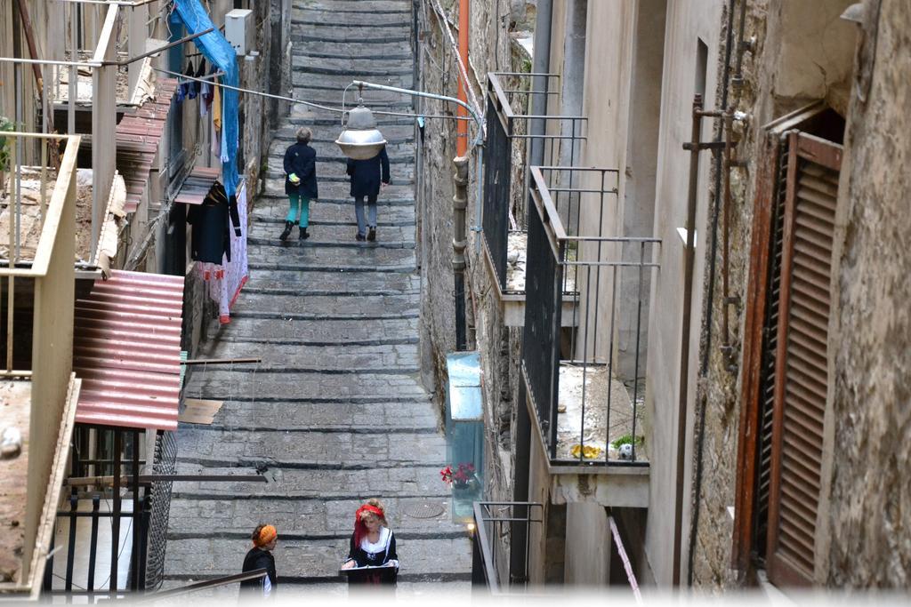 Napul'Art Bed & Breakfast Napoli Ngoại thất bức ảnh